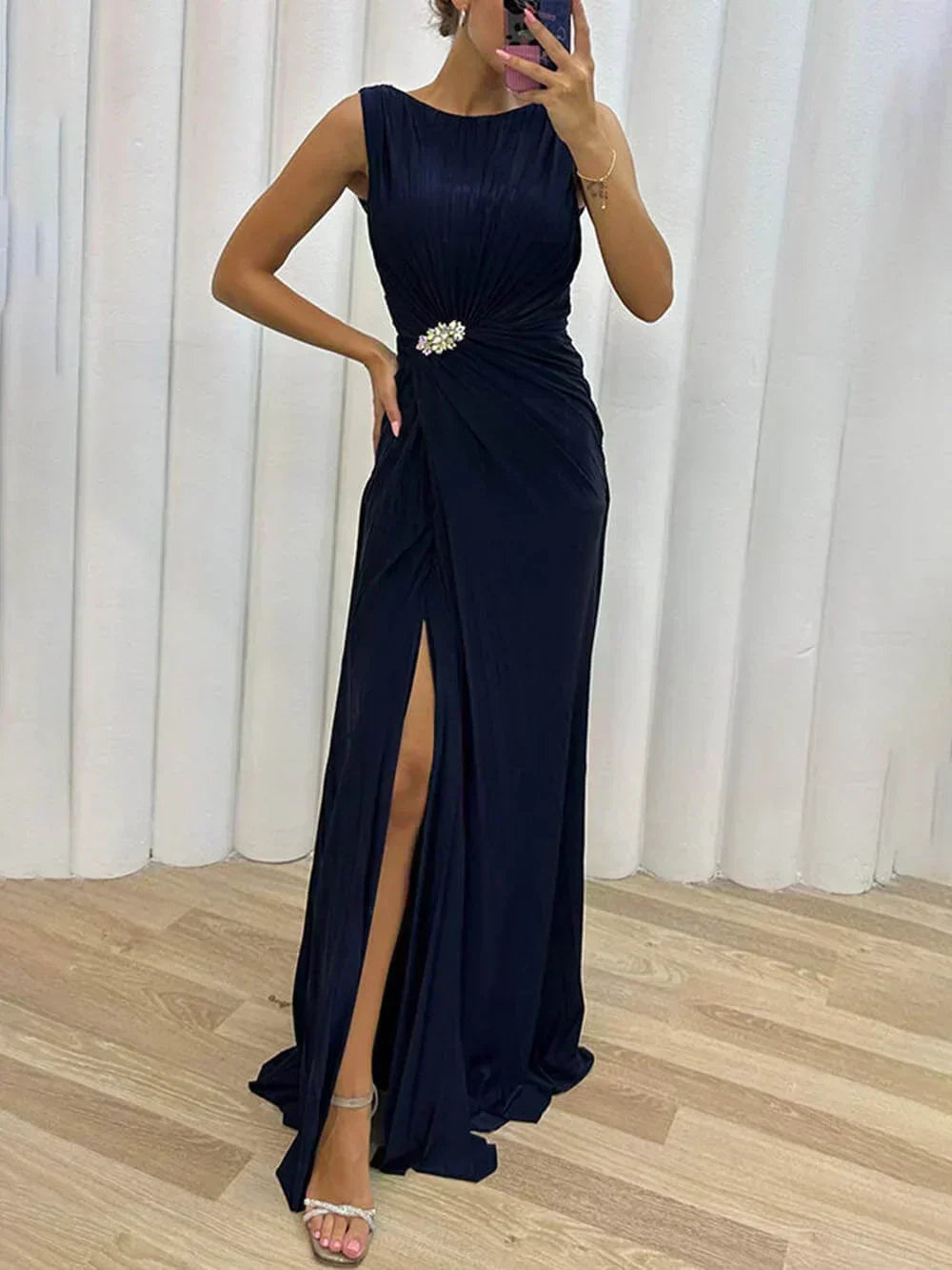 Jana™ | Elegantné šaty s vysokým golierom