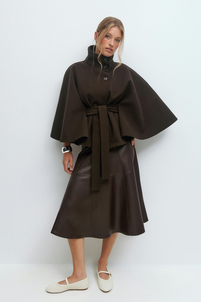 Katarína™ | Elegantný Plášť s Opaskom