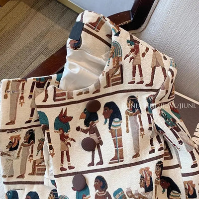 Krátka blúzka s egyptskými vzormi