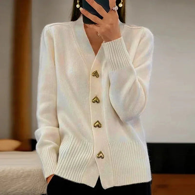 Grace - Srdcový Cardigan s Tlačidlami
