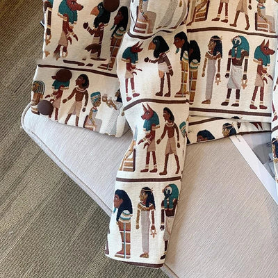 Krátka blúzka s egyptskými vzormi