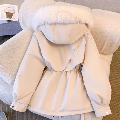 Lou - Elegantná Zimná Parka v Krásnom Dizajne