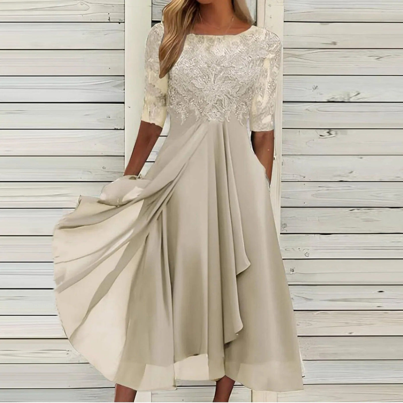 Lia™ | Elegantná čipková midi šaty
