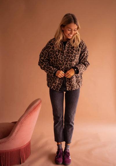Vicky - Prémiová trendy bunda s leopardím vzorom