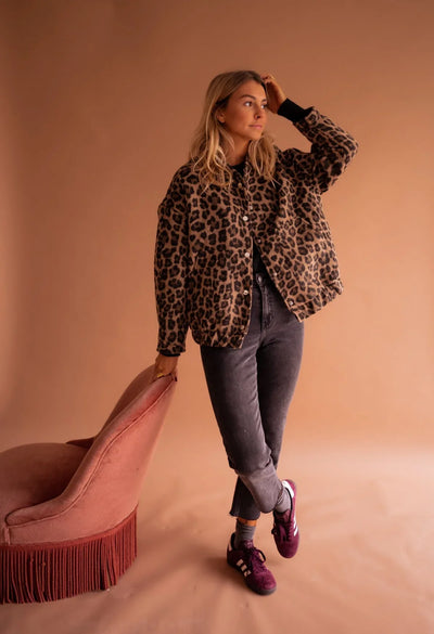 Vicky - Prémiová trendy bunda s leopardím vzorom